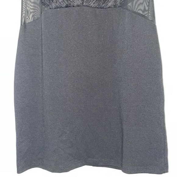 Ellison sleeveless black dress - Picture 4 of 10